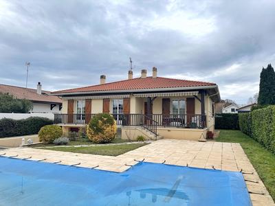 Villa - 138 m² - 6 pièces