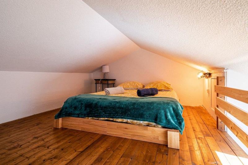 Immeuble - 220 m² - 8 pièces