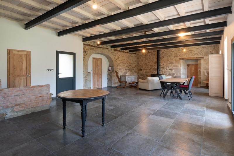 Propriété - 590 m² - 16 pièces