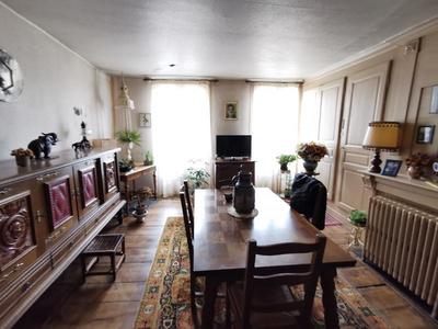 Appartement - 81 m² - 3 pièces