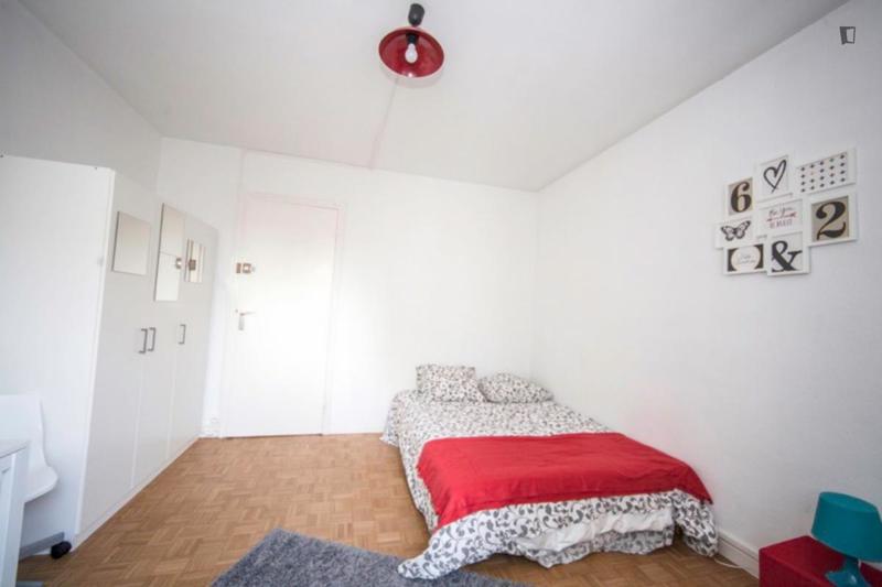 Chambre - 15 m² - 4 pièces