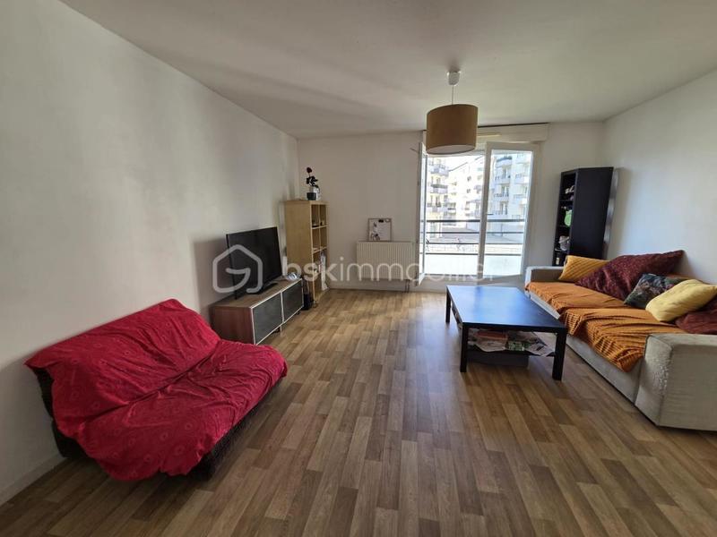 Appartement - 66 m² - 3 pièces