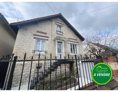 Maison - 82 m² - 4 pièces