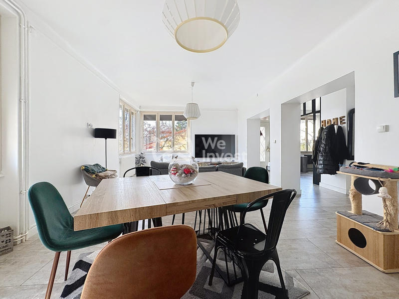 Maison traditionnelle - 128 m² - 5 pièces