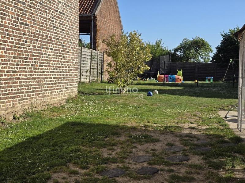 Maison - 180 m² - 6 pièces