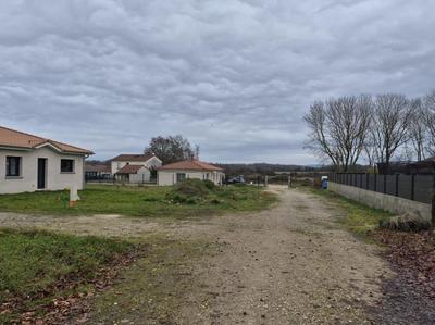 Terrain - 600 m²