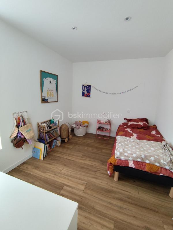 Maison en pierre - 94 m² - 5 pièces