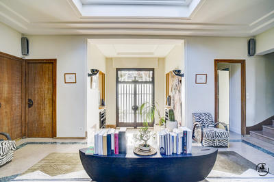 Maison - 345 m² - 11 pièces