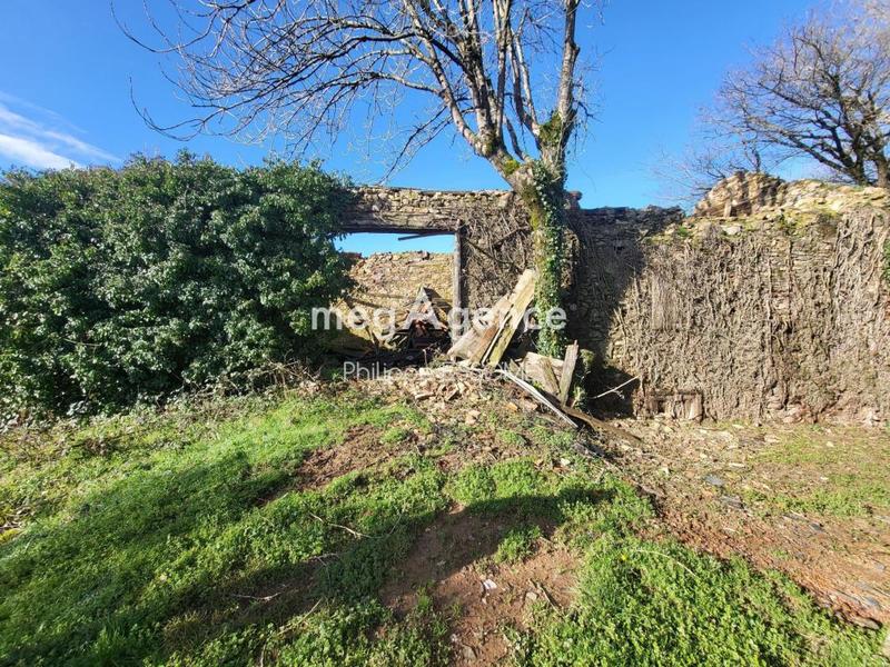 Grange - 170 m² - 1 pièce