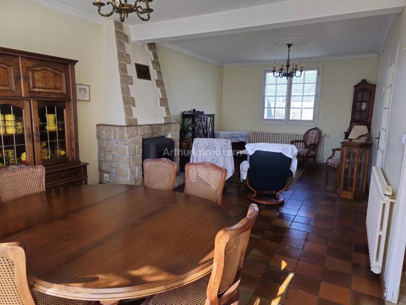 Maison - 140 m² - 8 pièces