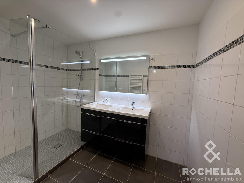 Maison ancienne - 183 m² - 5 pièces