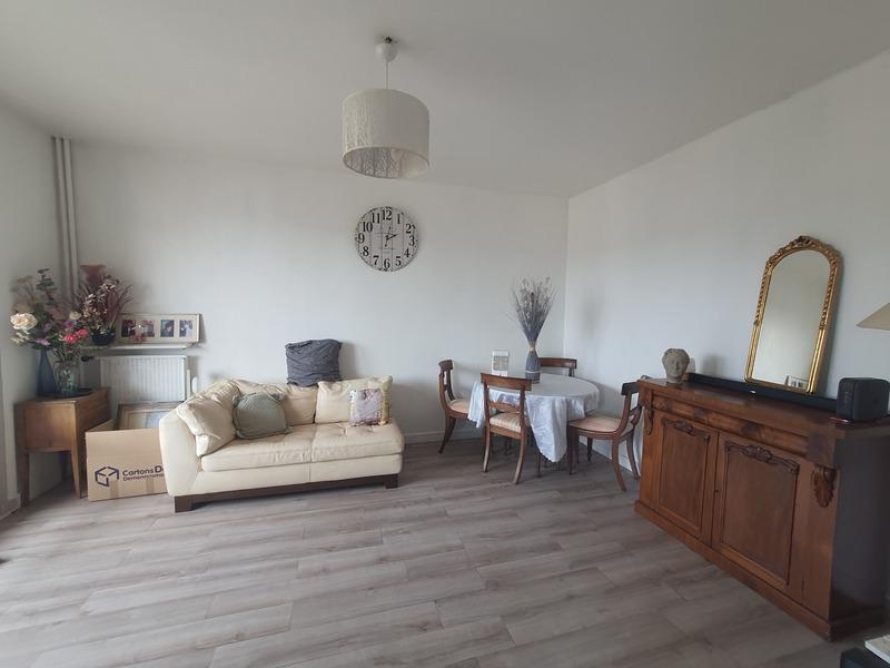 Appartement - 91 m² - 4 pièces