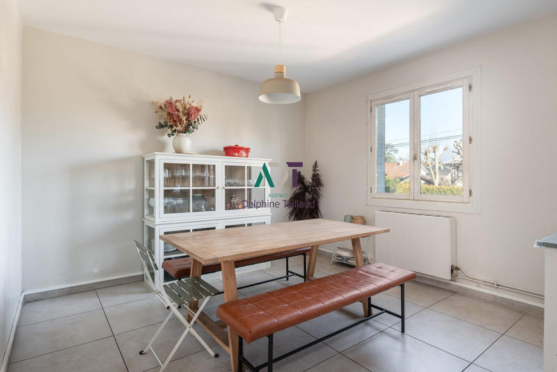 Maison ancienne - 195 m² - 8 pièces