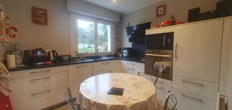 Maison - 150 m² - 8 pièces