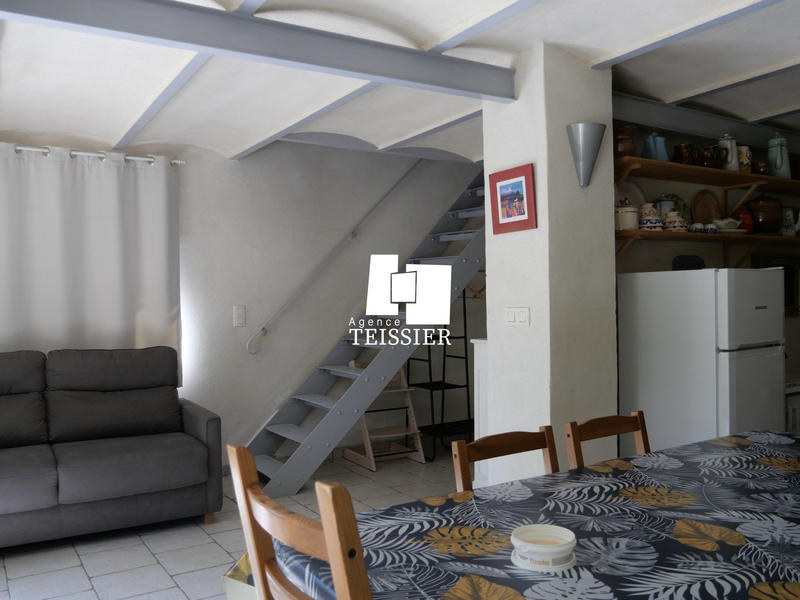 Mas - 223 m² - 8 pièces