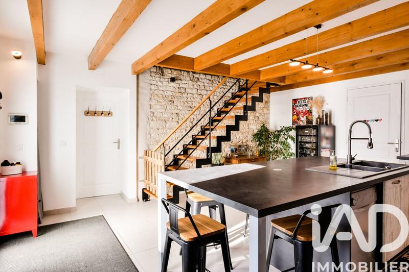 Maison - 137 m² - 4 pièces