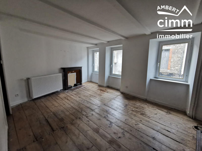 Maison - 220 m² - 8 pièces