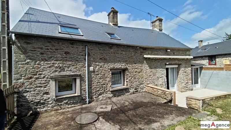 Maison en pierre - 90 m² - 5 pièces