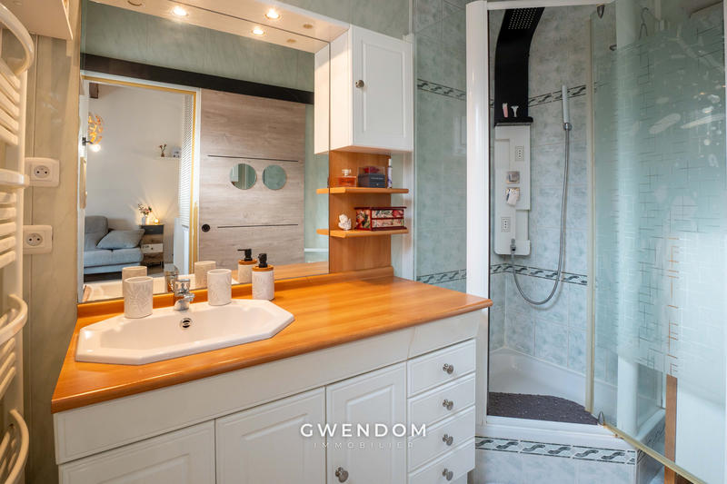 Maison - 103 m² - 5 pièces