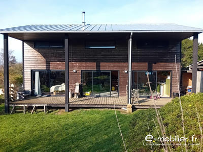 Maison - 130 m² - 6 pièces