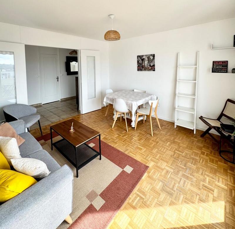 Appartement - 72 m² - 4 pièces