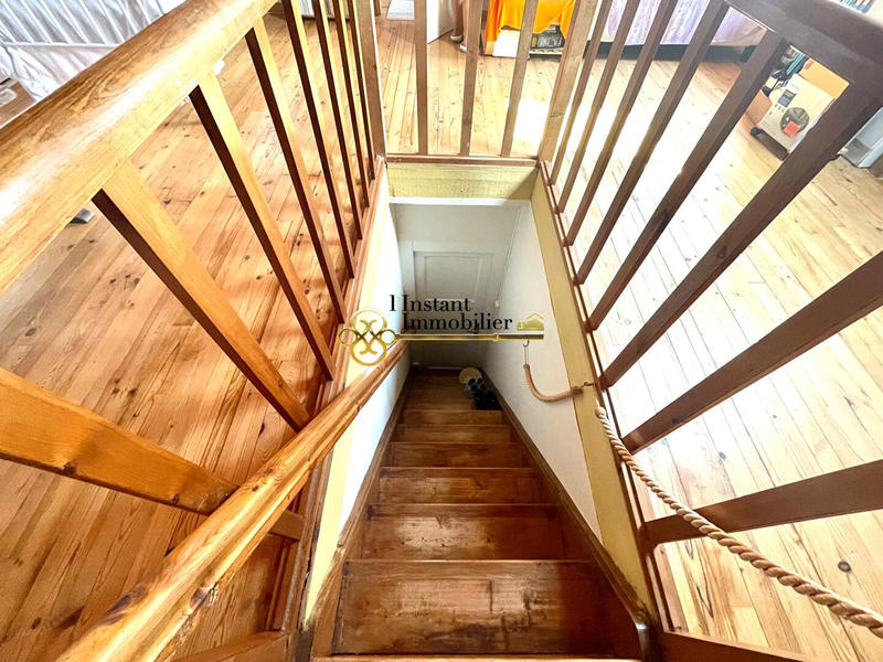 Maison - 94 m² - 5 pièces