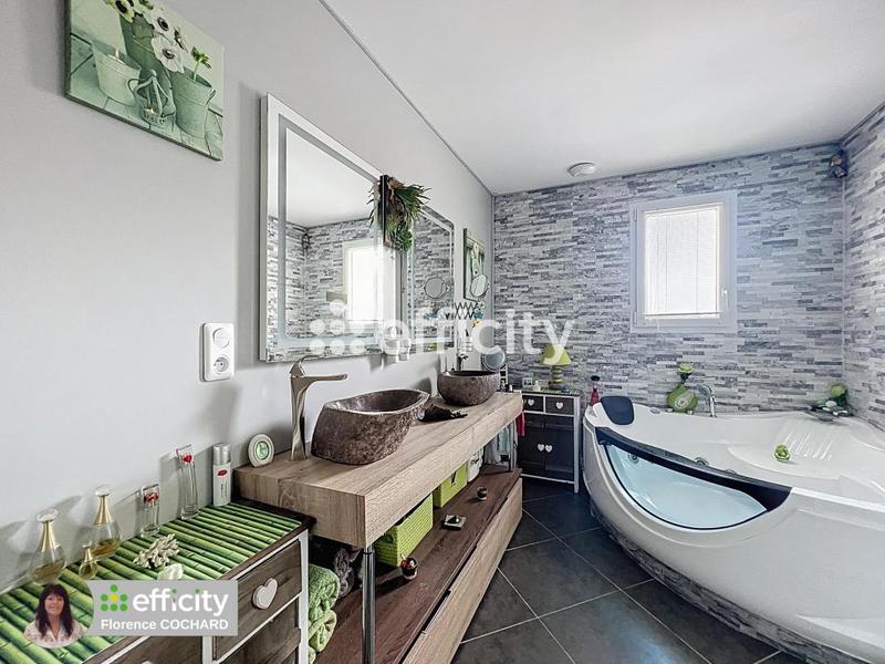 Maison - 193 m² - 4 pièces