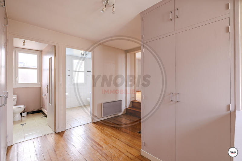 Maison - 180 m² - 6 pièces