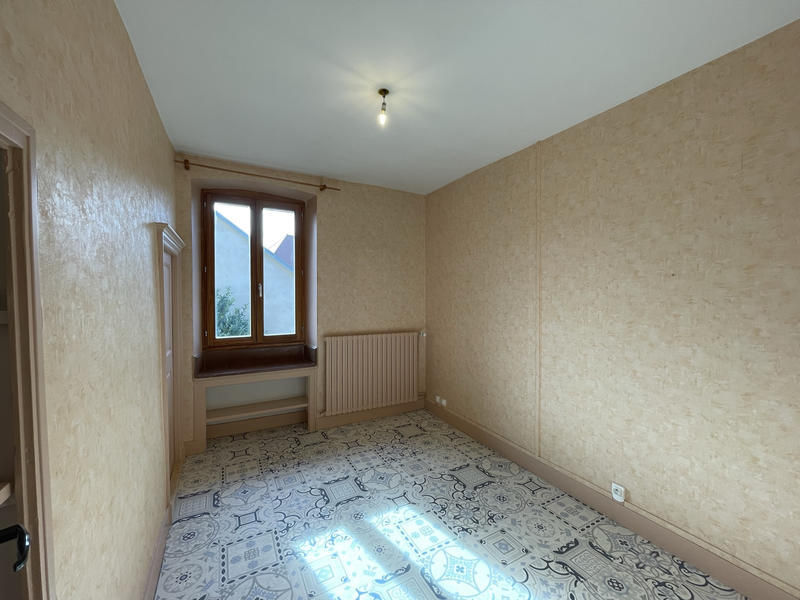 Maison - 170 m² - 7 pièces