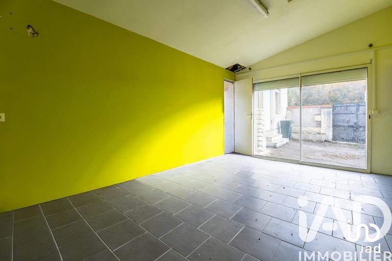 Maison - 180 m² - 13 pièces