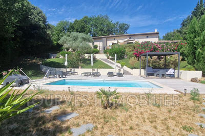 Villa - 226 m² - 5 pièces