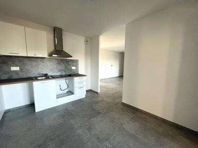 Appartement - 76 m² - 3 pièces