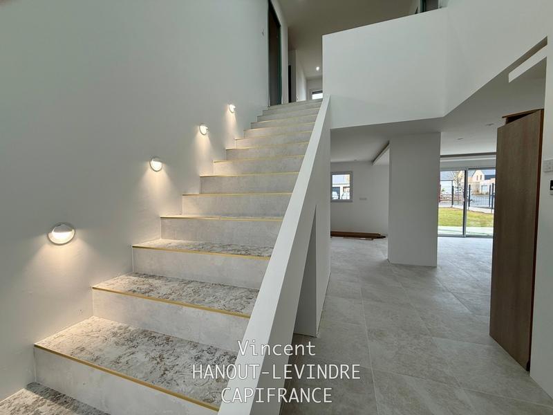 Maison - 137 m² - 6 pièces