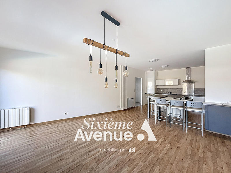 Maison - 105 m² - 4 pièces