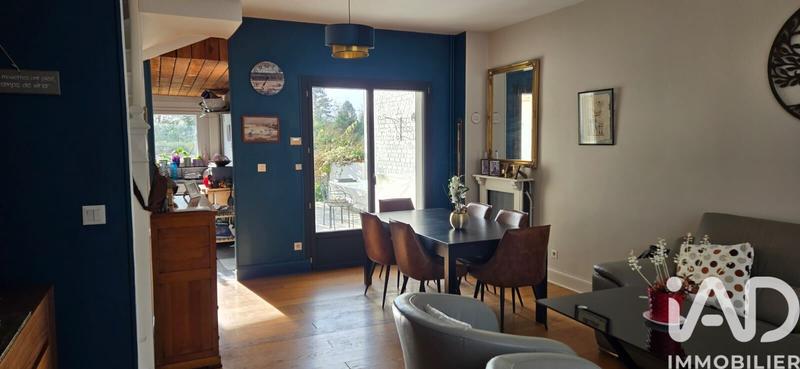 Maison - 93 m² - 4 pièces