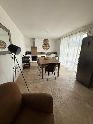 Villa - 120 m² - 4 pièces