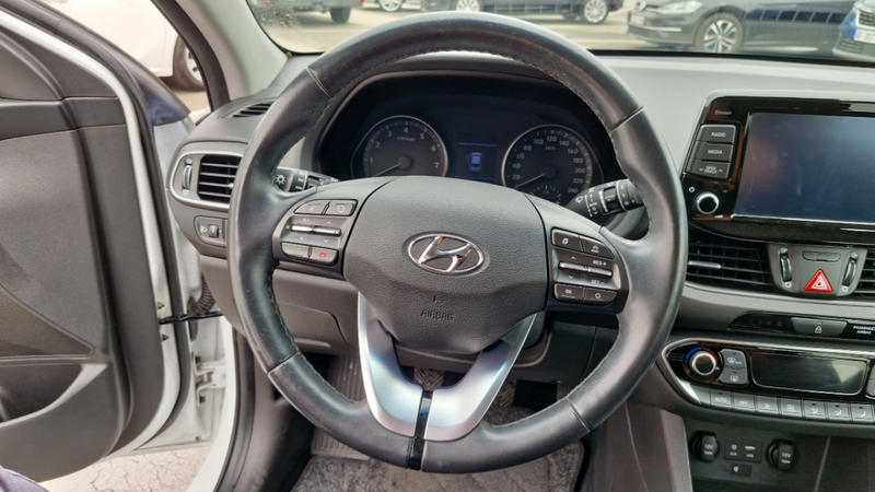 Hyundai i30 1.0 t-Gdi 120 Edition #Navi