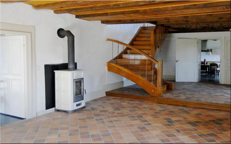 Maison en pierre - 240 m² - 6 pièces