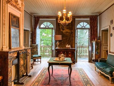 Maison bourgeoise - 429 m² - 10 pièces