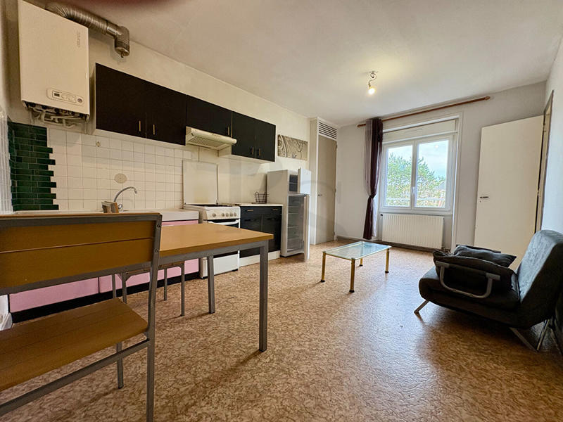 Immeuble - 6 pièces