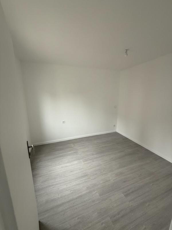 Local commercial - 180 m²