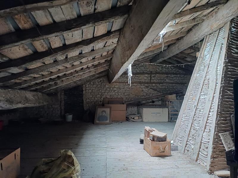 Maison - 230 m² - 8 pièces