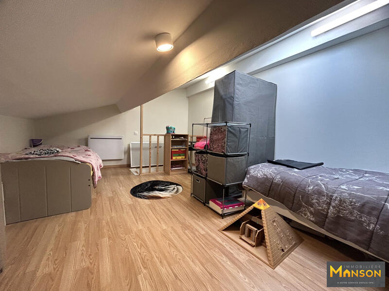 Maison - 108 m² - 5 pièces