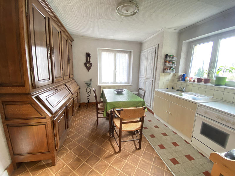 Maison - 110 m² - 6 pièces