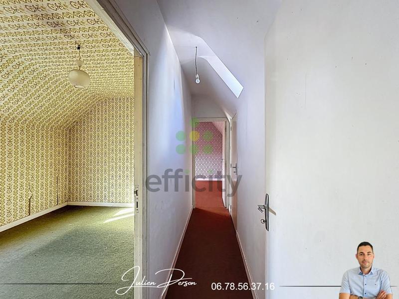 Maison - 211 m² - 9 pièces