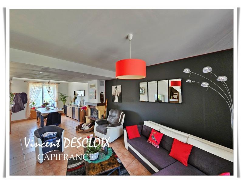 Maison de village - 81 m² - 5 pièces