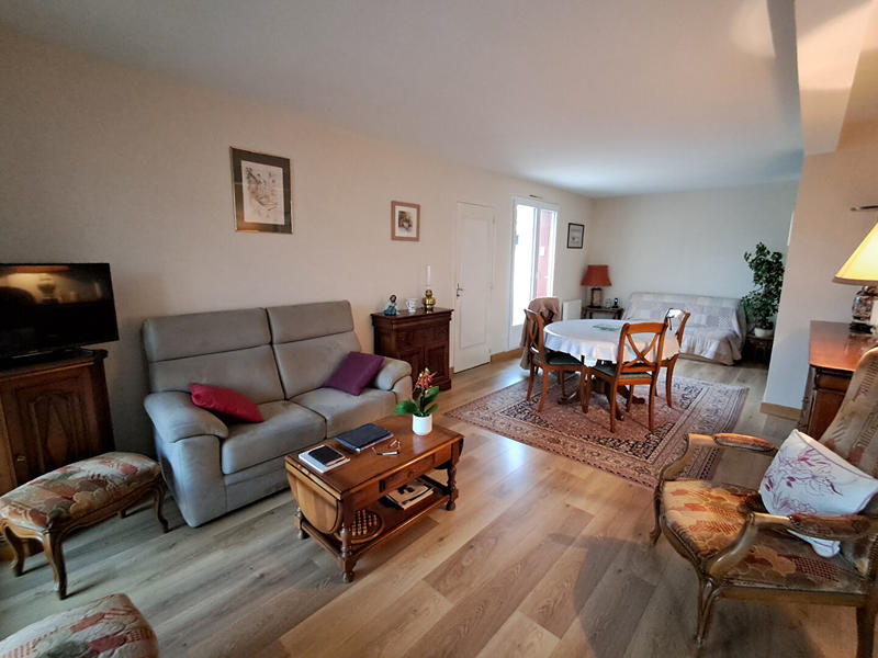 Appartement - 92 m² - 3 pièces