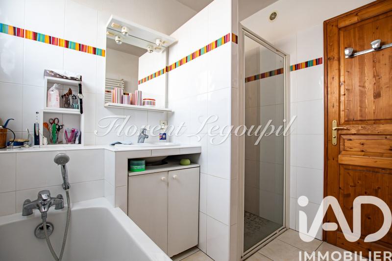 Maison - 136 m² - 6 pièces