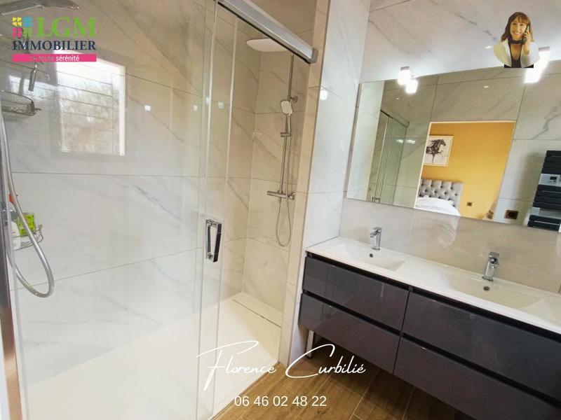 Maison - 167 m² - 5 pièces