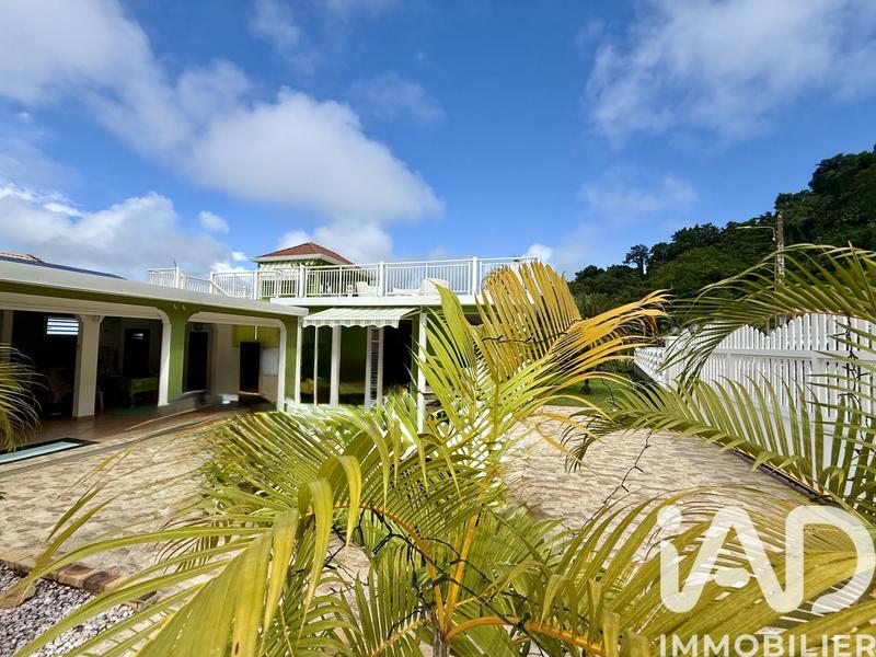 Maison - 112 m² - 4 pièces